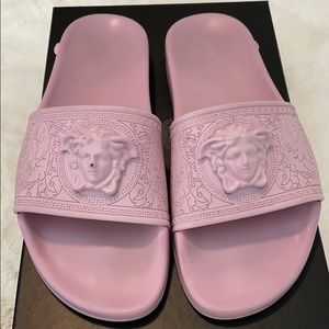 Versace Pallazo Slides